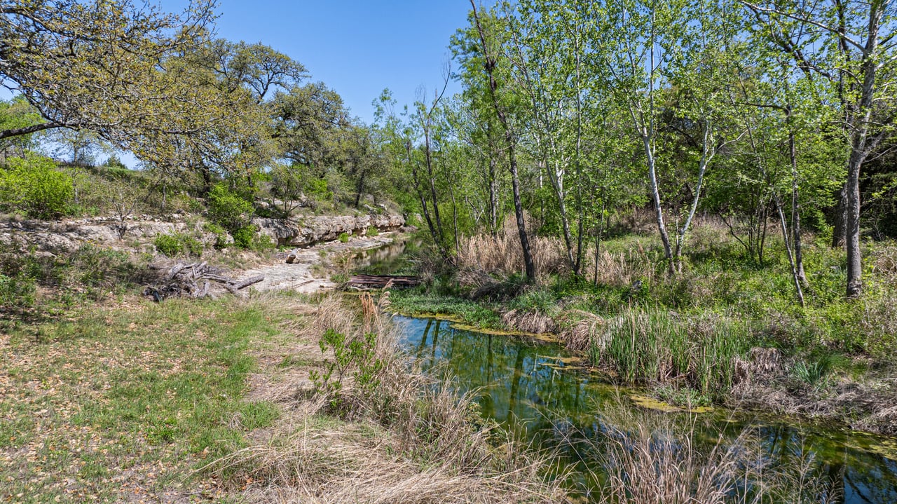4813 Twin Acres Road