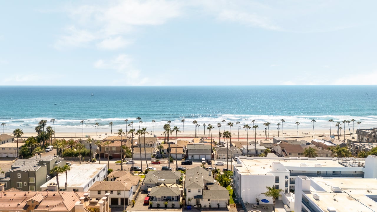 812 N Cleveland St #1, Oceanside