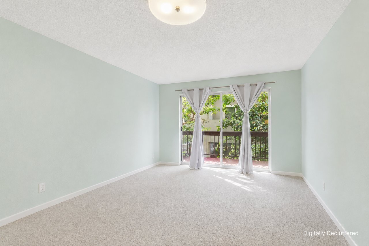 407 Orange St 206