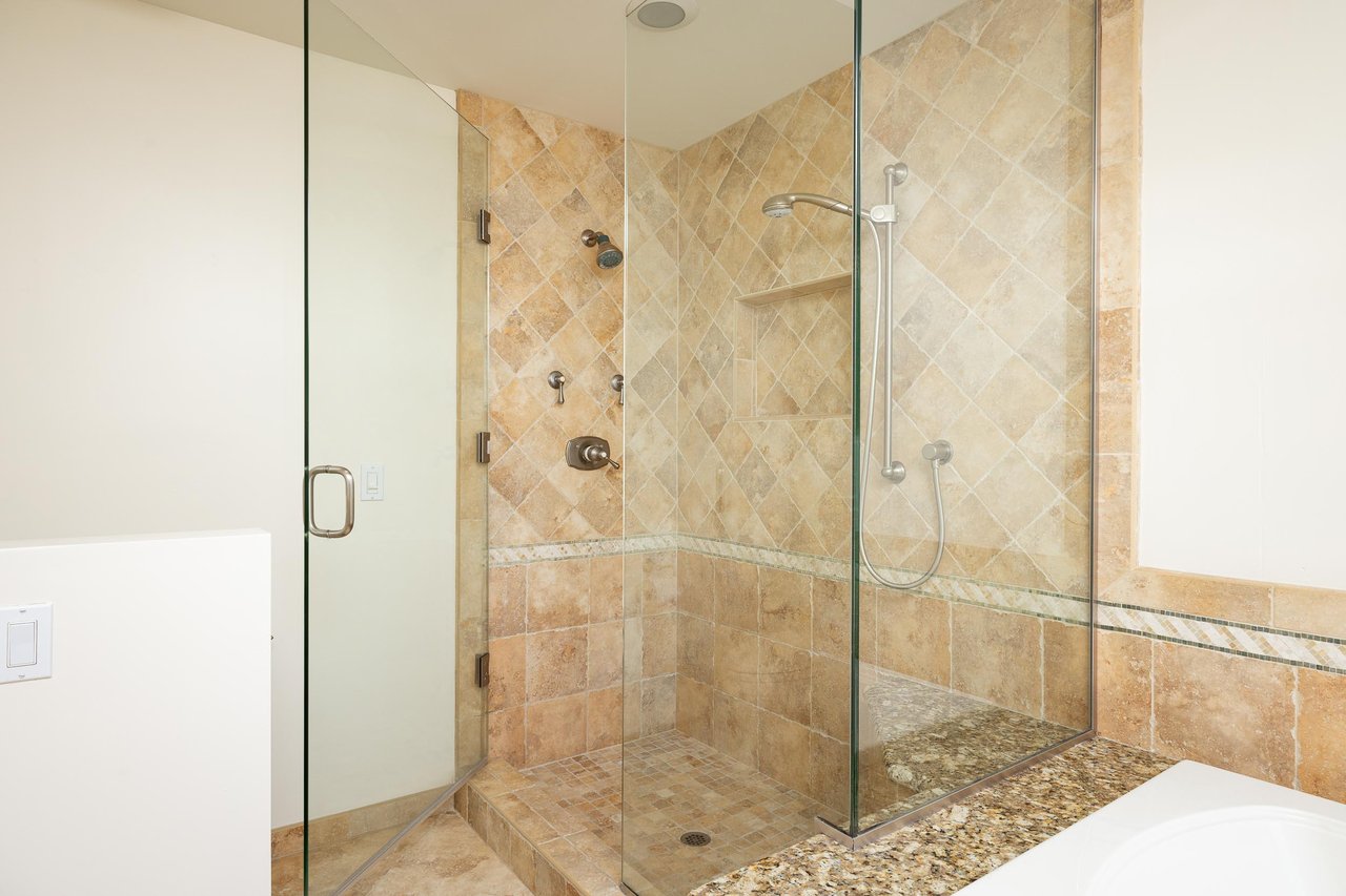 17205 Vendor Pl