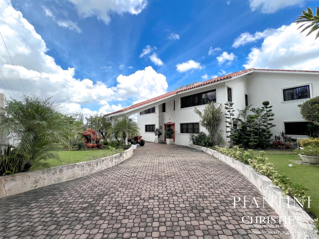 Casa Rios, Santo Domingo