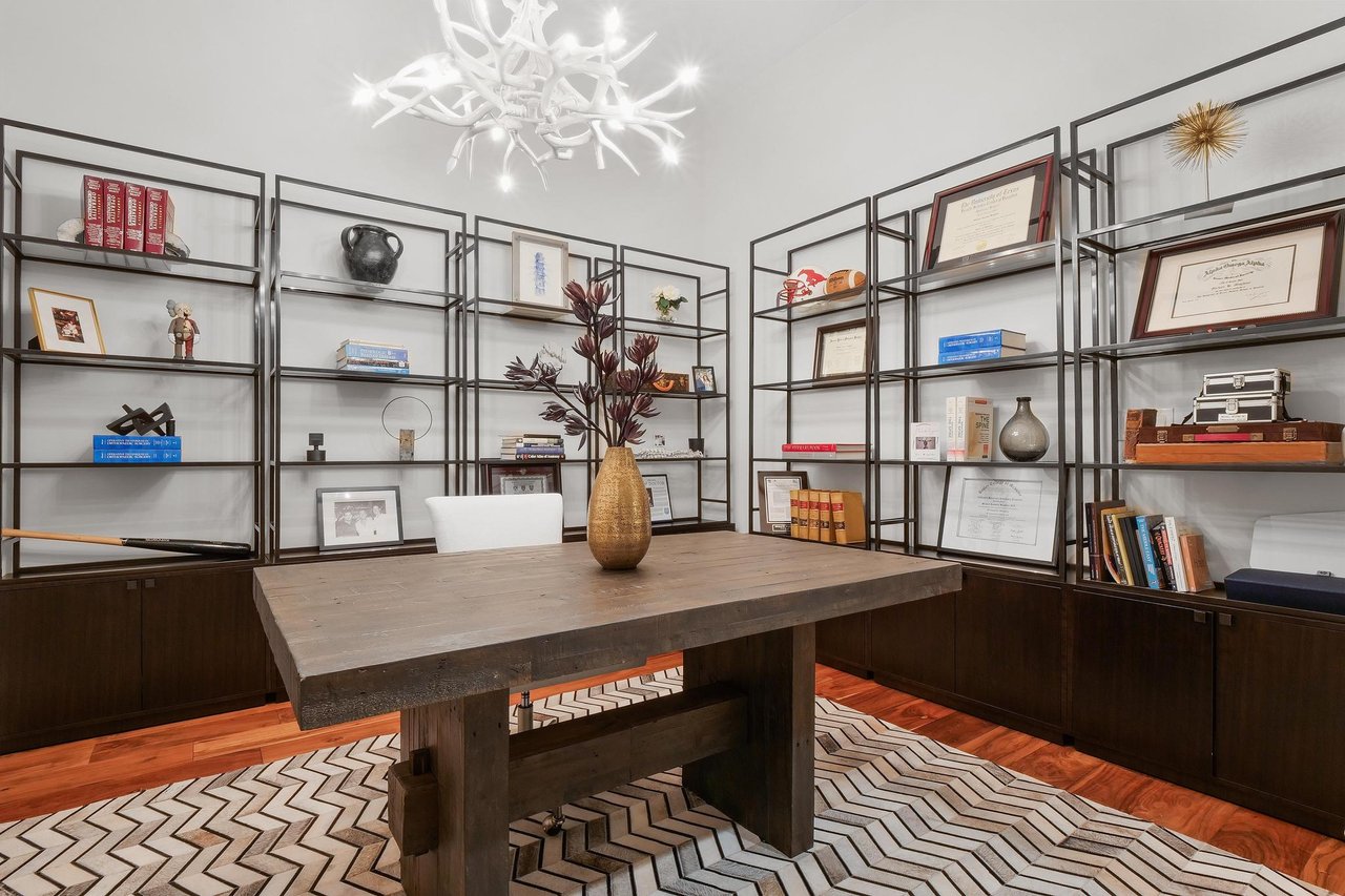555 E 5th St, Unit 3022