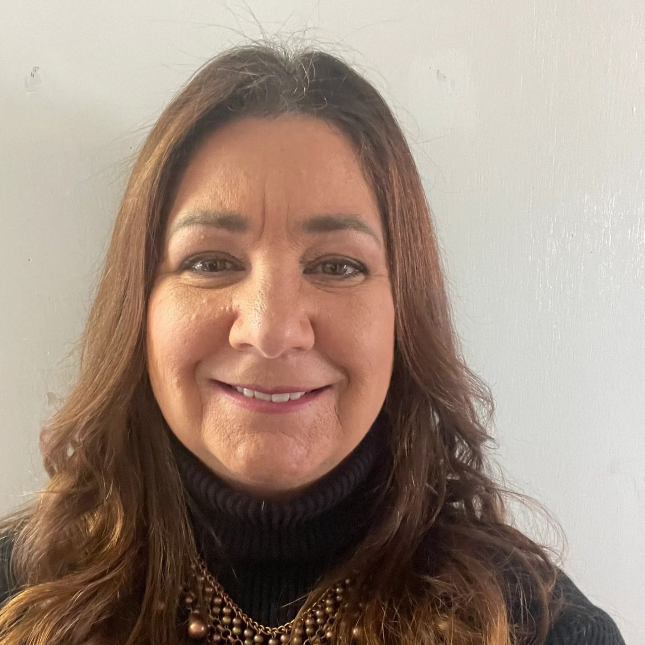 Stephanie Baker Warwick, RI Real Estate Agent Headshot