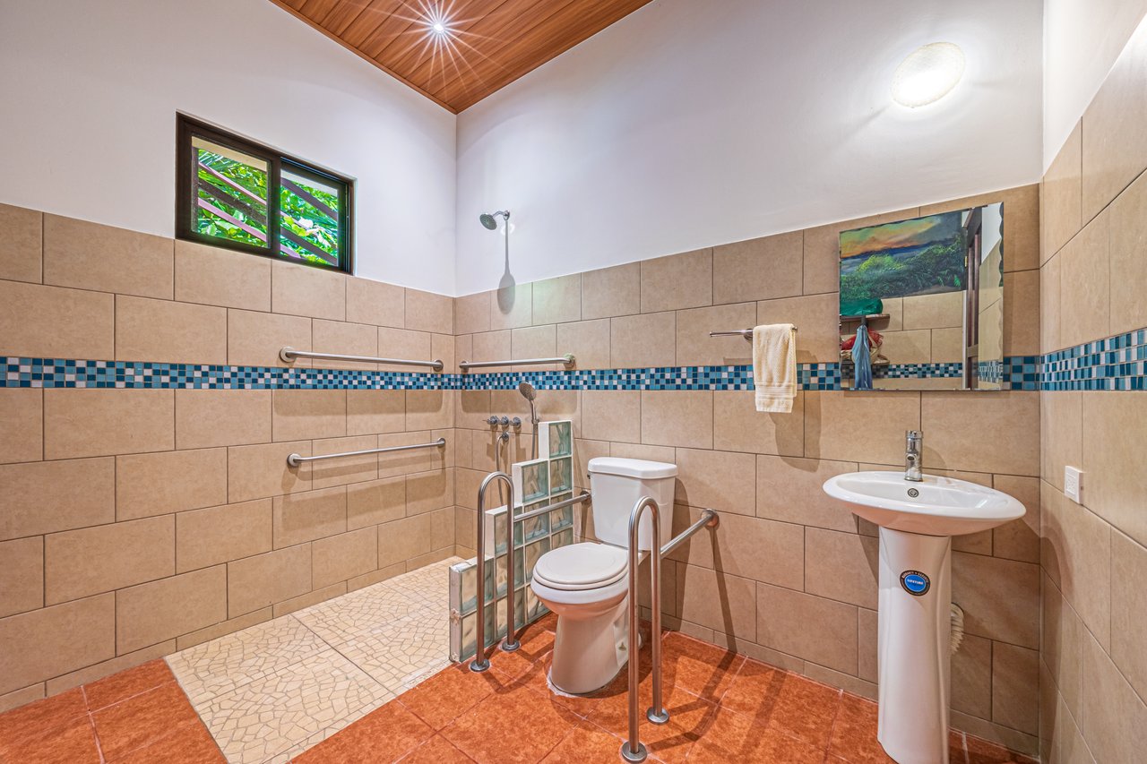 0.50 ACRES – 5 Bedroom Riverfront Modern Home, Walking Distance To Dominical!!!