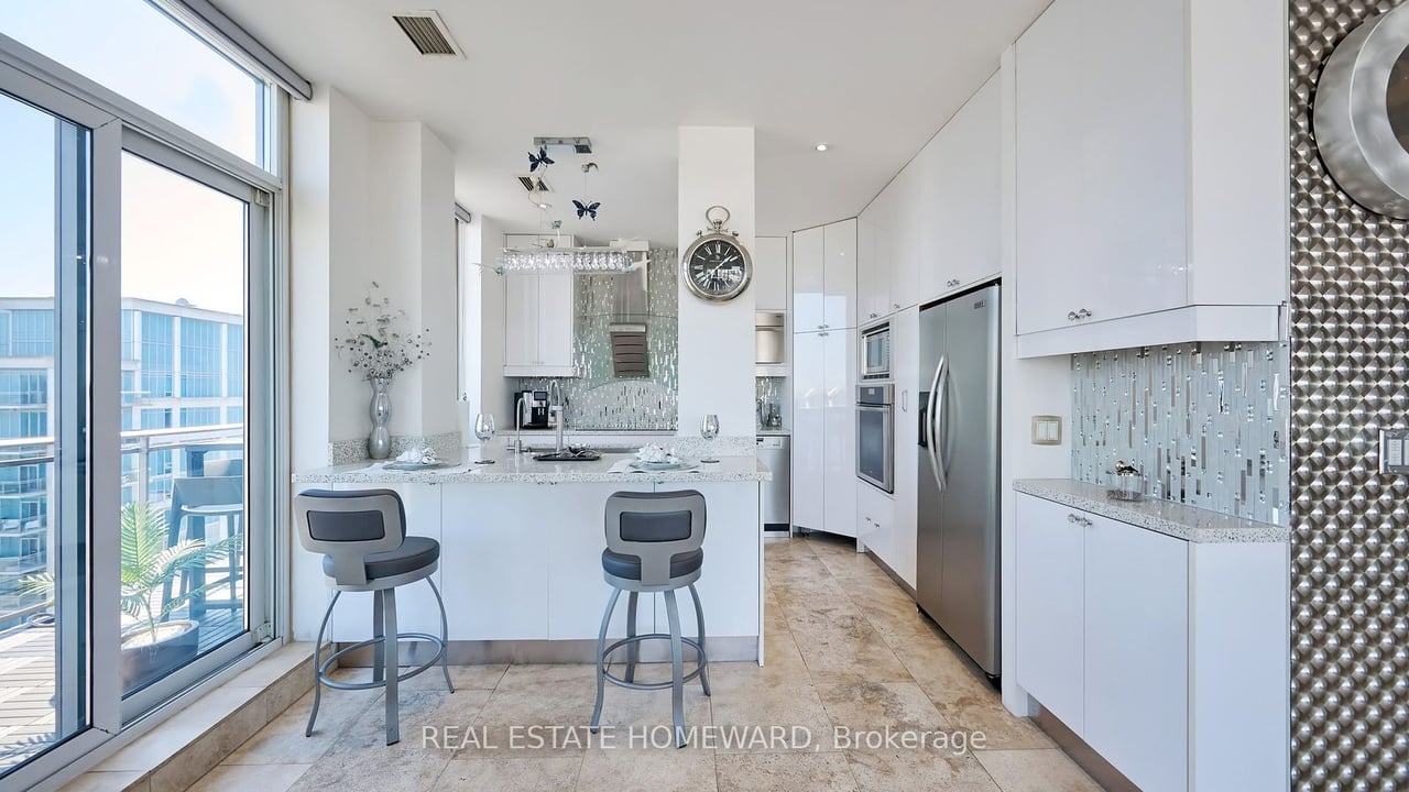 MIMICO LUXURY PENTHOUSE 