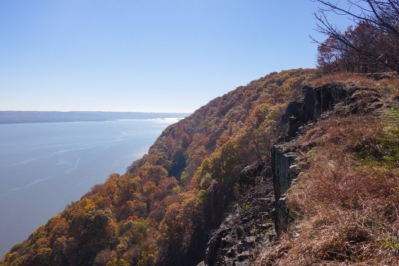 7 Top Day Hikes in the Hudson Valley: Spectacular Trails from Tuxedo to New Paltz