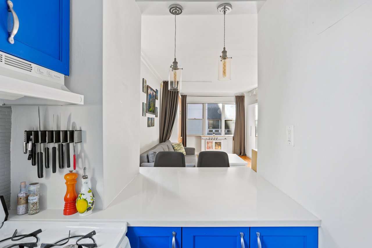 310 East 49th Street 9C