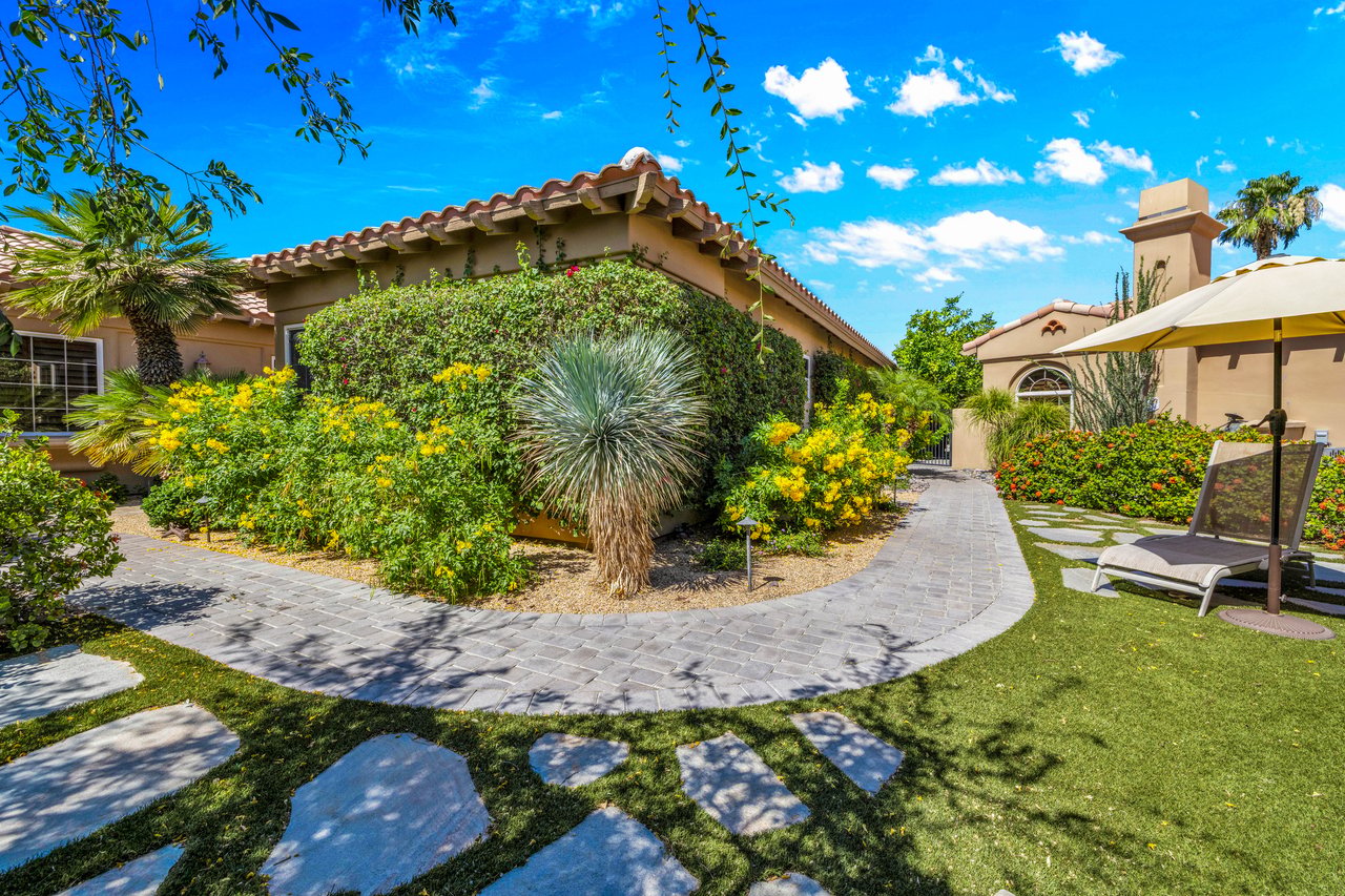 48810 Vista Estrella