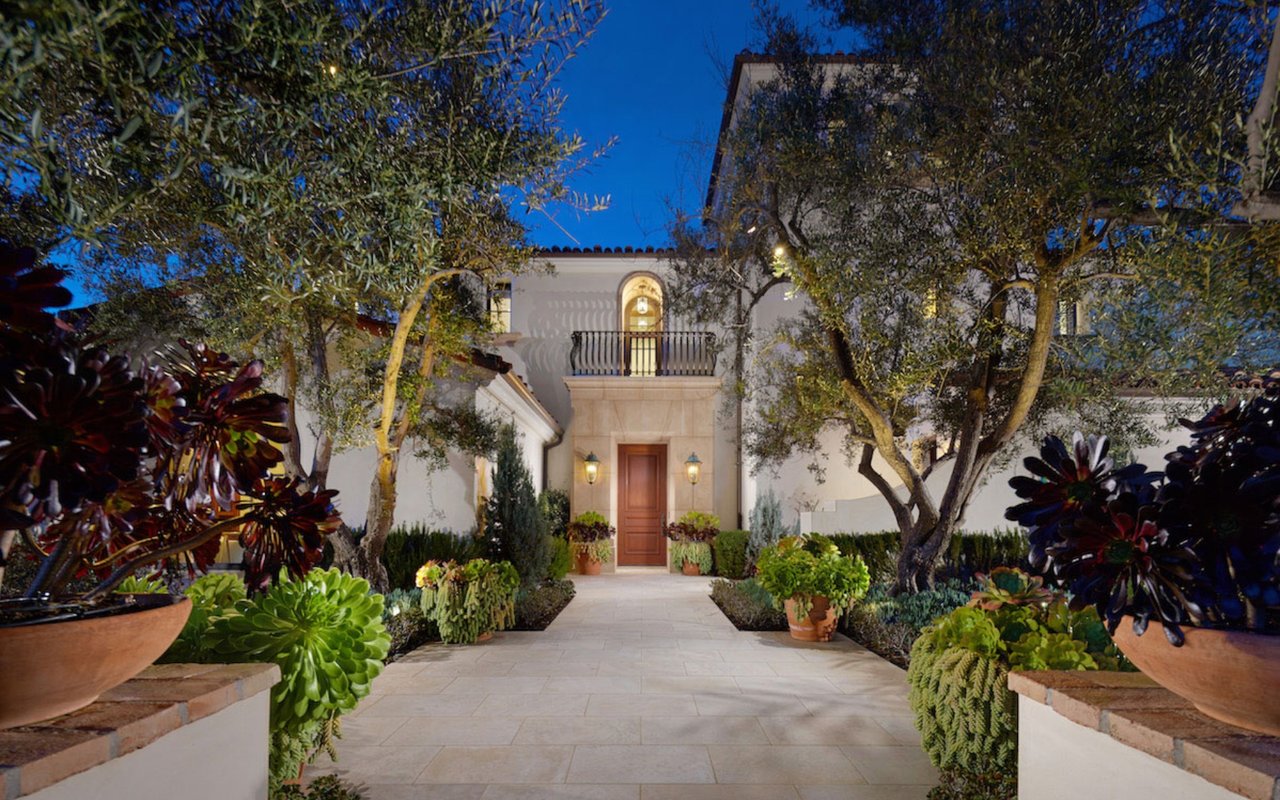 Luxurious and Picturesque Santa Barbara-Inspired Residence In Shady Canyon, Orange County CA