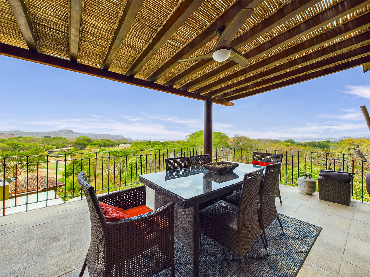 Carao T1-5 | Ocean-View Penthouse with Loft in Reserva Conchal