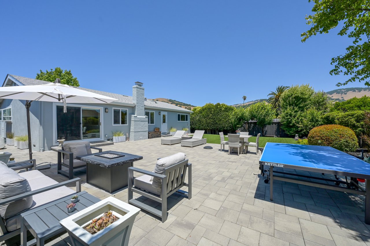 38 San Ramon Way