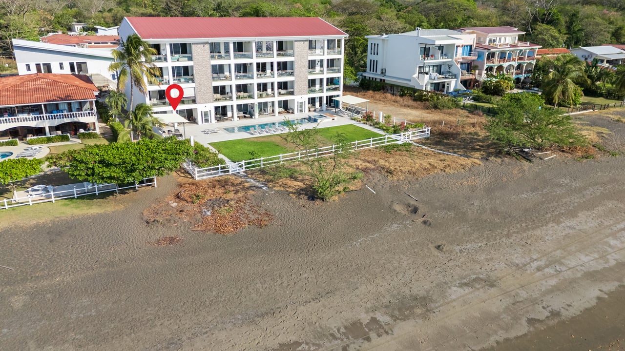 Golden Palms #4: Modern Beachfront Condo in Playa Potrero | 2 Bed, 2 Bath
