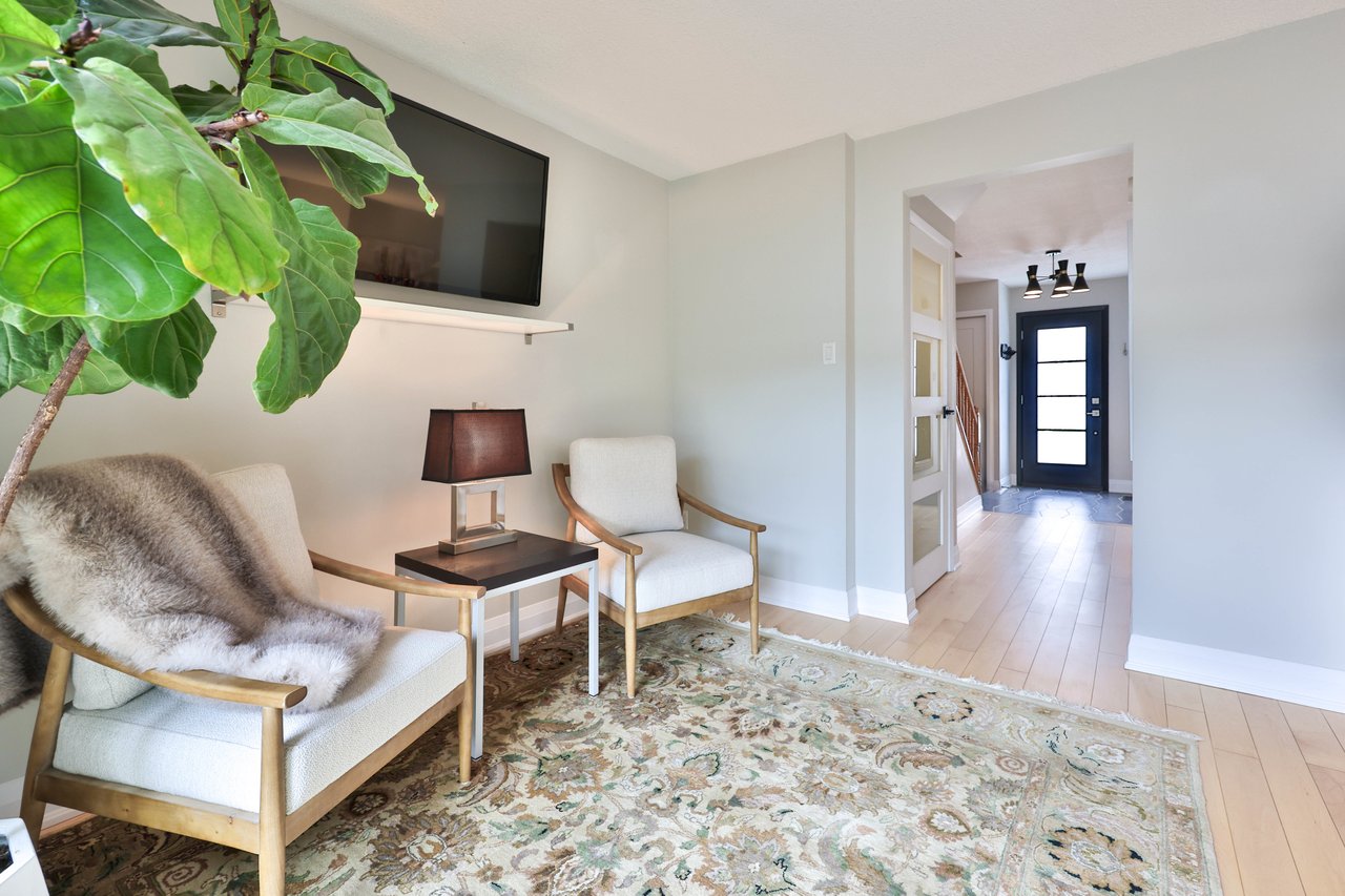 83-1055 Shawnmarr Road, Mississauga