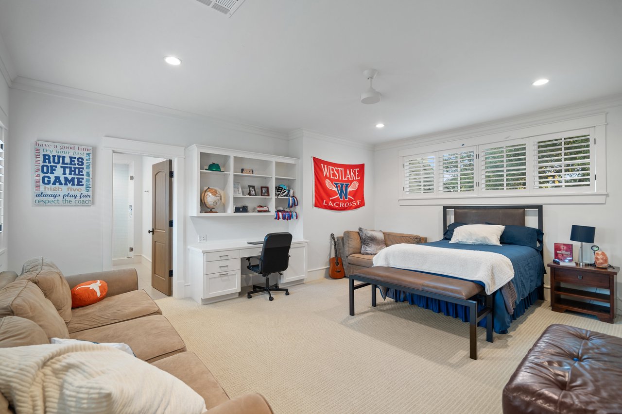 The Ultimate Rollingwood Estate