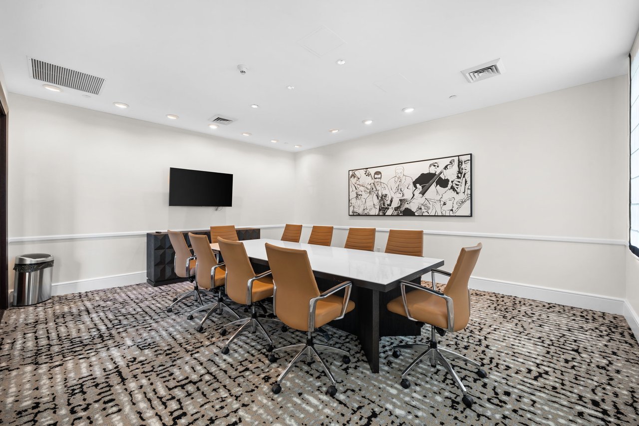 The Symphony Unit 1621N