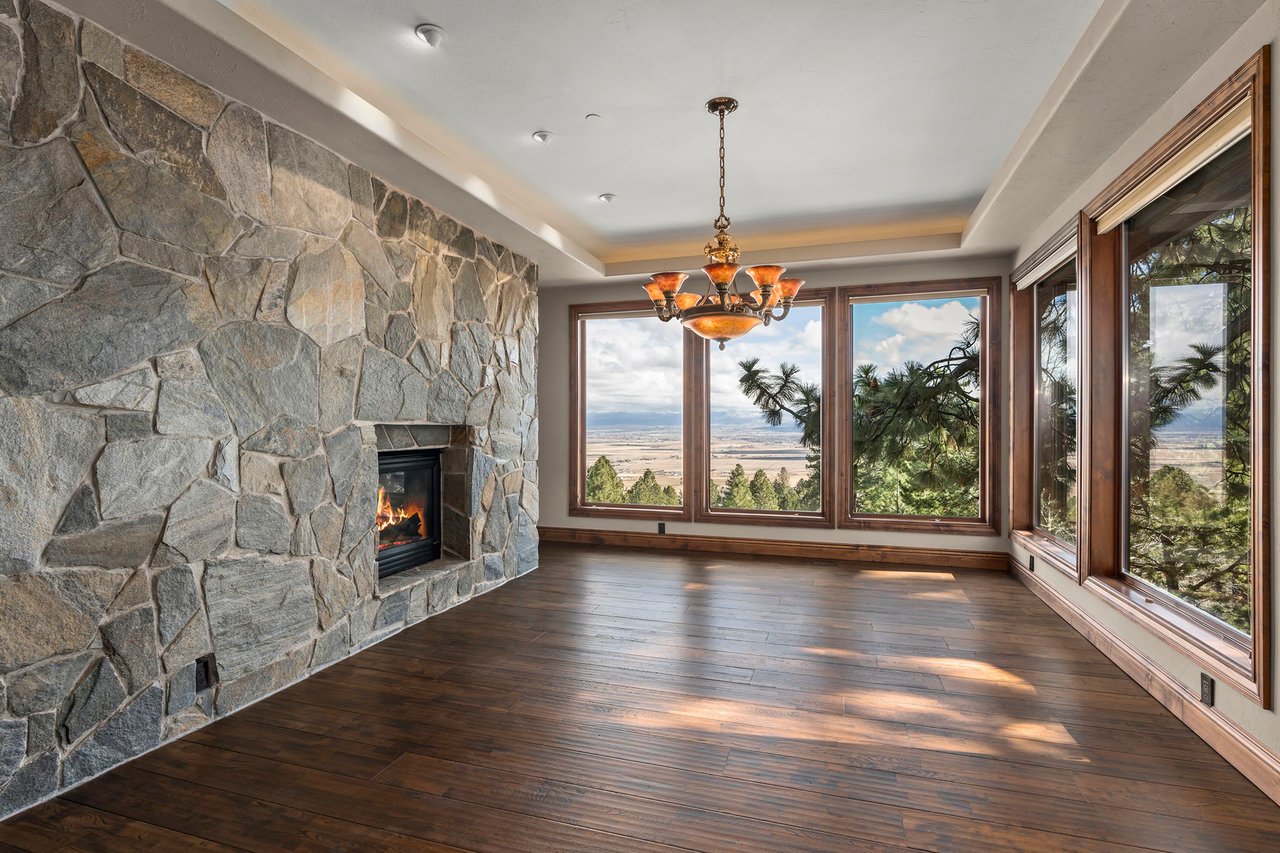 220 Sheridan Creek Court
