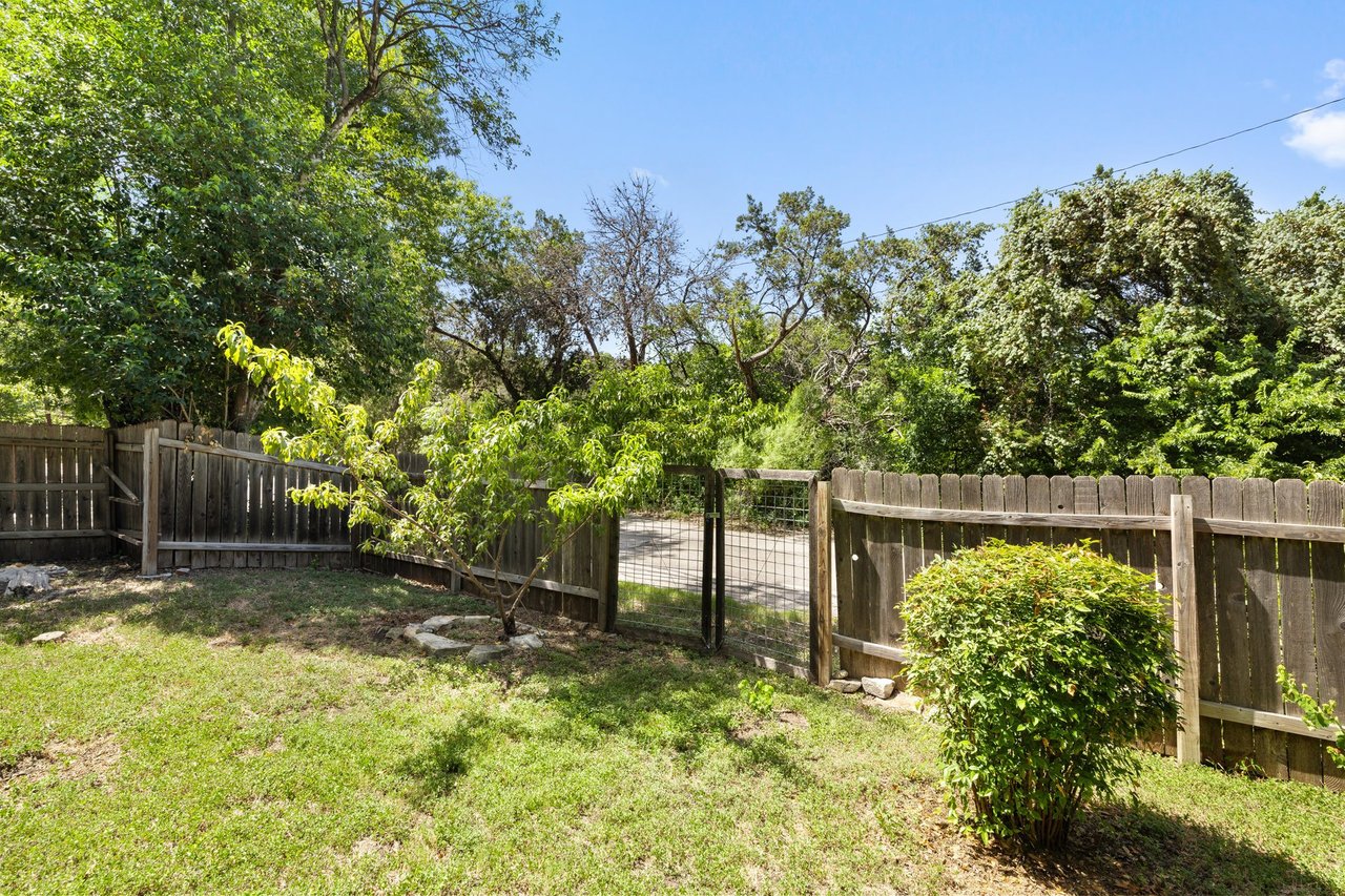SOLD by Keenan Group: 706 E Monroe Street - Travis Heights Historic Charmer