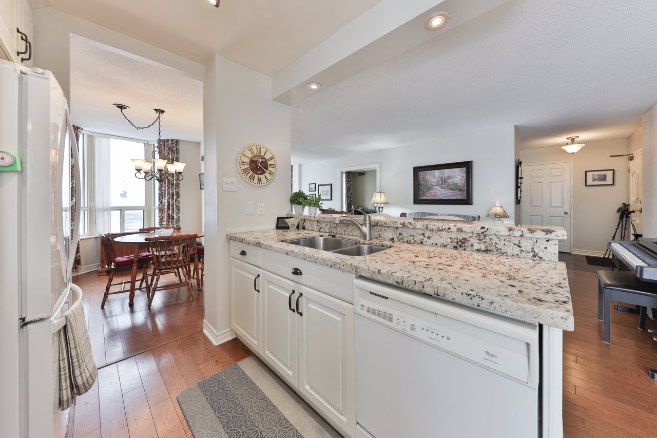20 Cherrytree Drive #1104