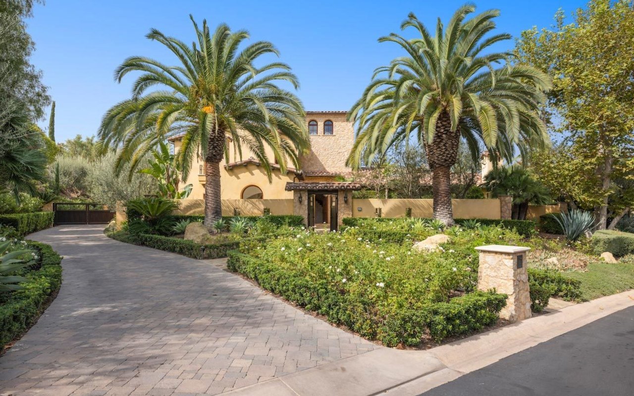 New Listing at 39 Golden Eagle in Shady Canyon City of Irvine