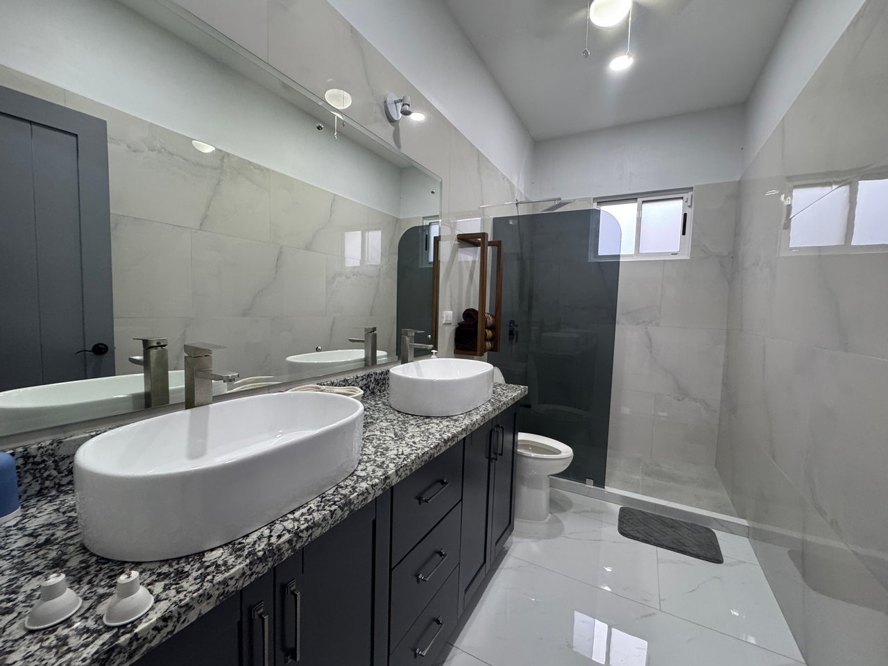 Jardines Del Sol 3 Bedroom, 3 Bathroom