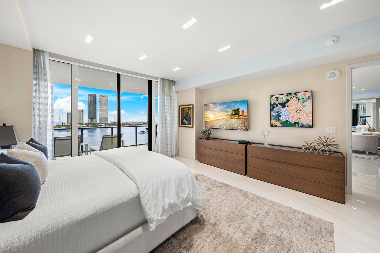 5500 Island Estates Dr # 705