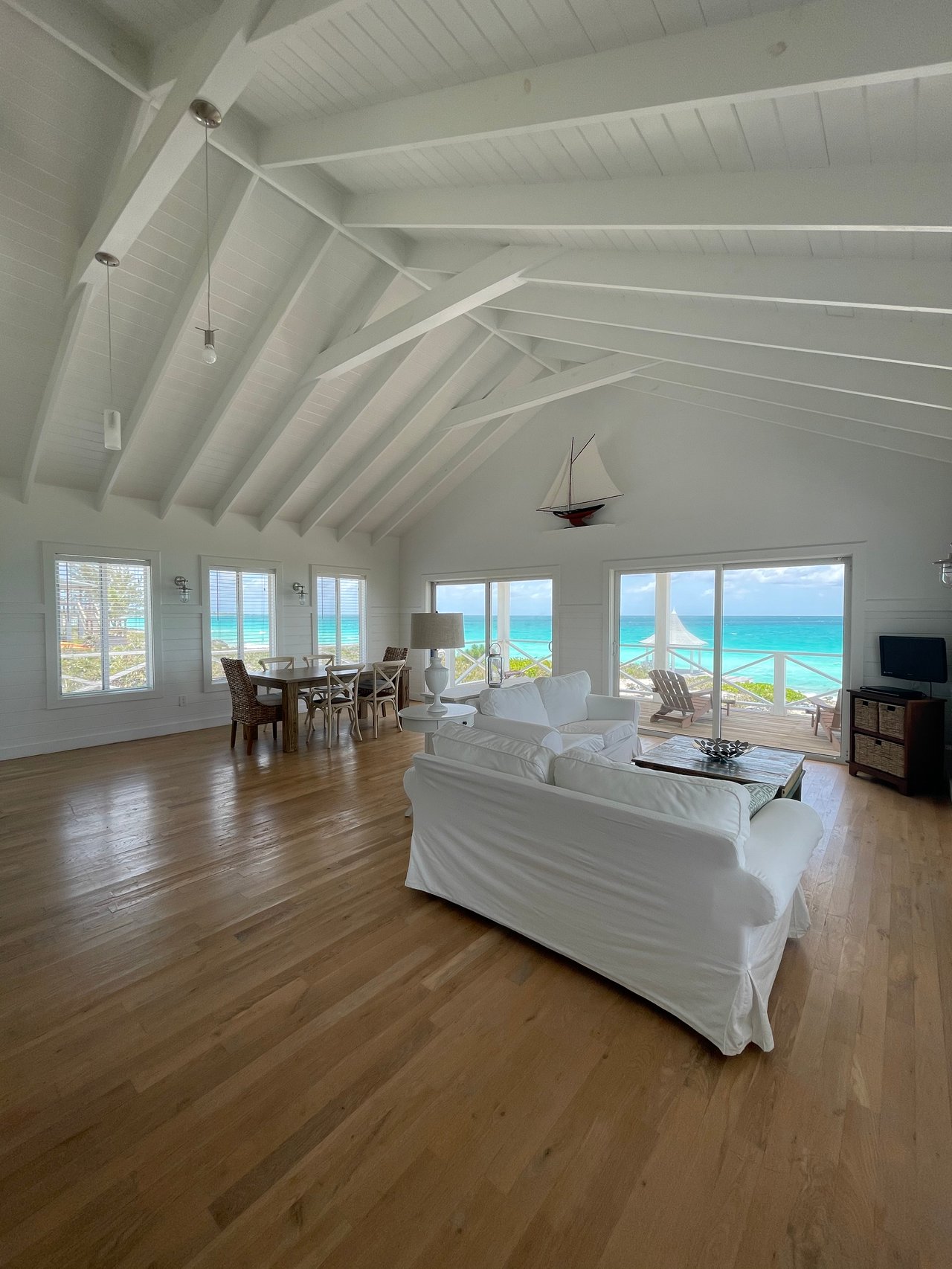 Arabella’s Cove: Barefoot Luxury on the Shores of Great Harbour Cay