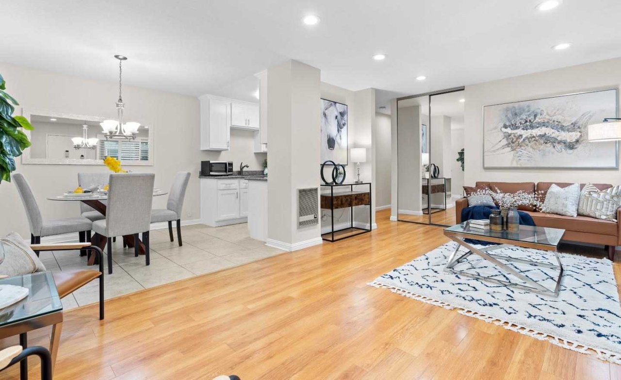360 Auburn WAY 7