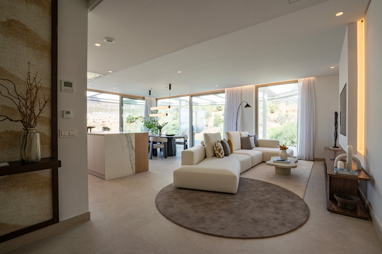 Panoramic Sea View Penthouse for Sale