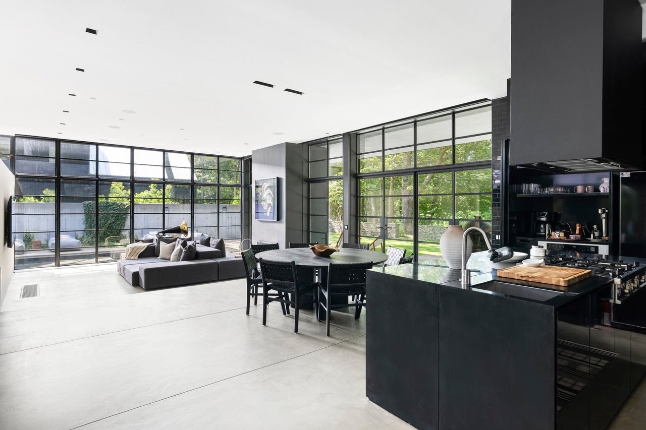 73 Laurel Lane, Sag Harbor 