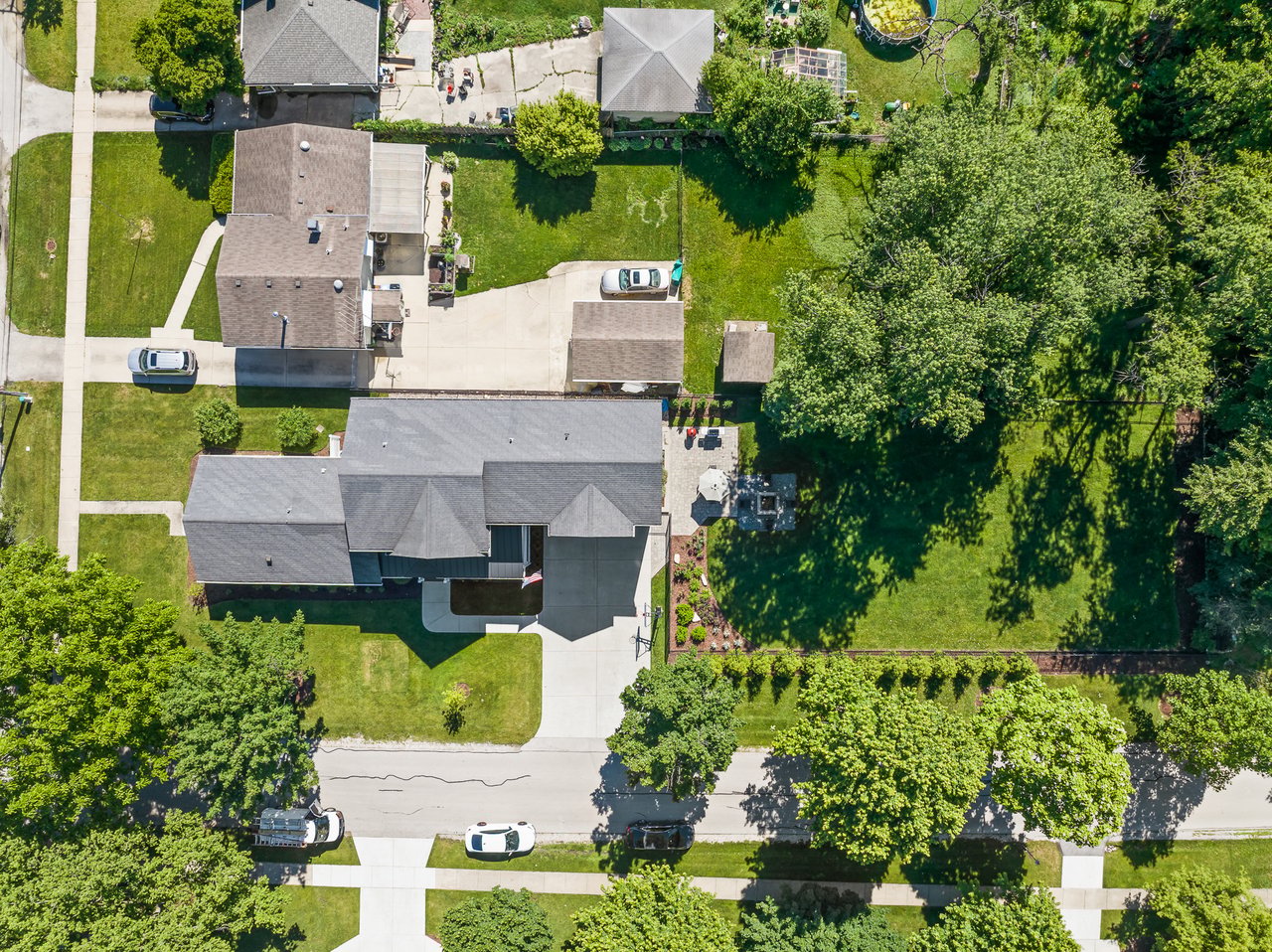 1937 Hitchcock Ave 