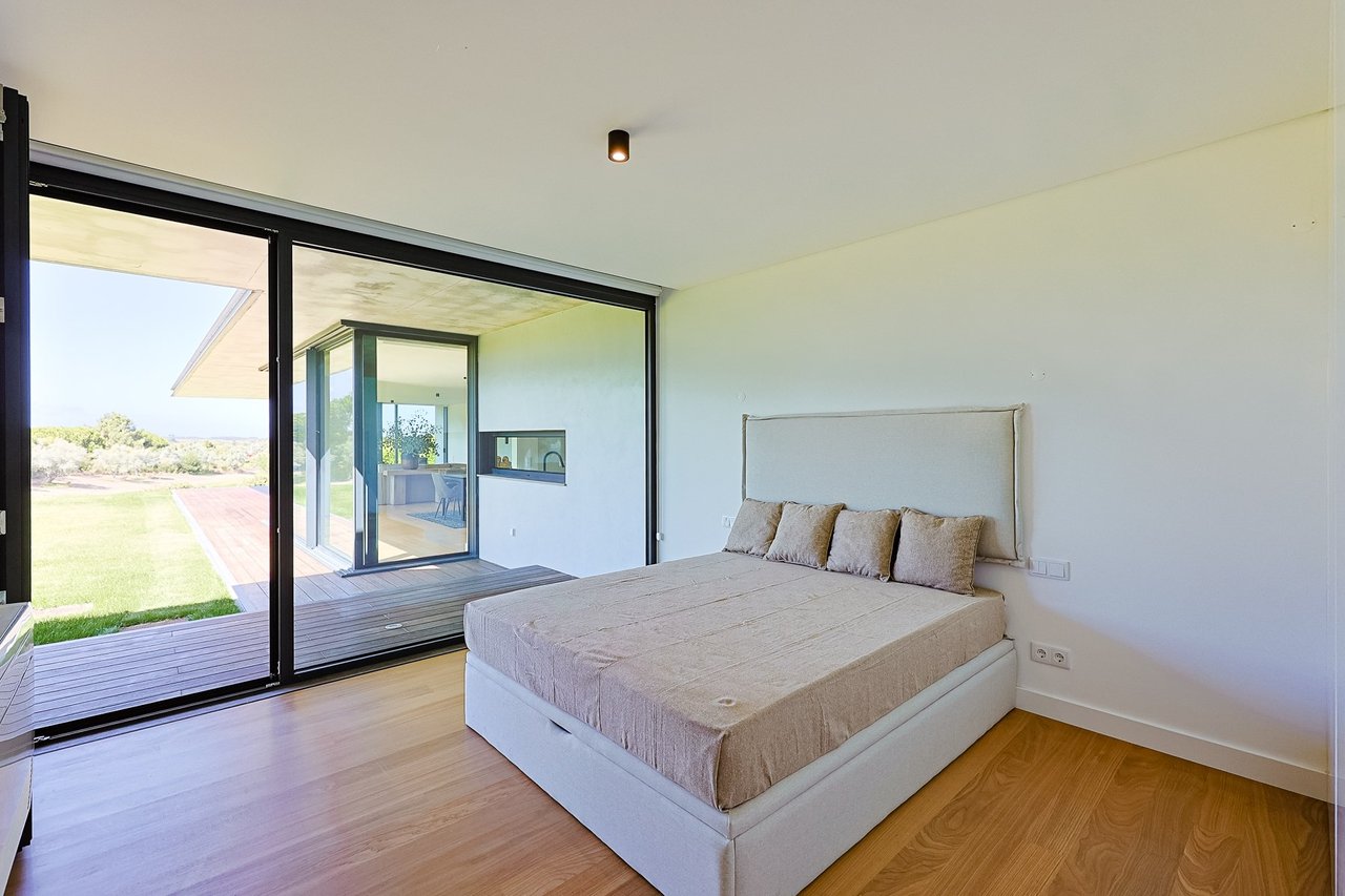 Japanese-Inspired Villa in Bom Sucesso Resort, Óbidos