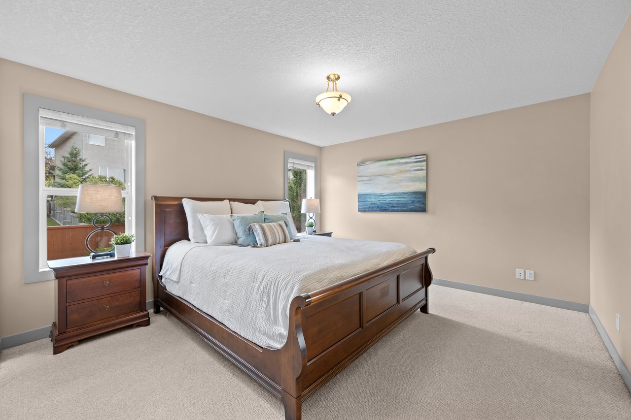 139 Tuscany Ridge Close NW