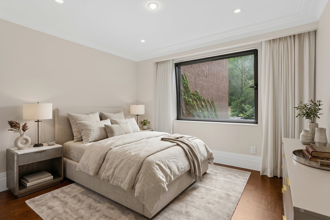 923 5th Avenue, Unit 4A