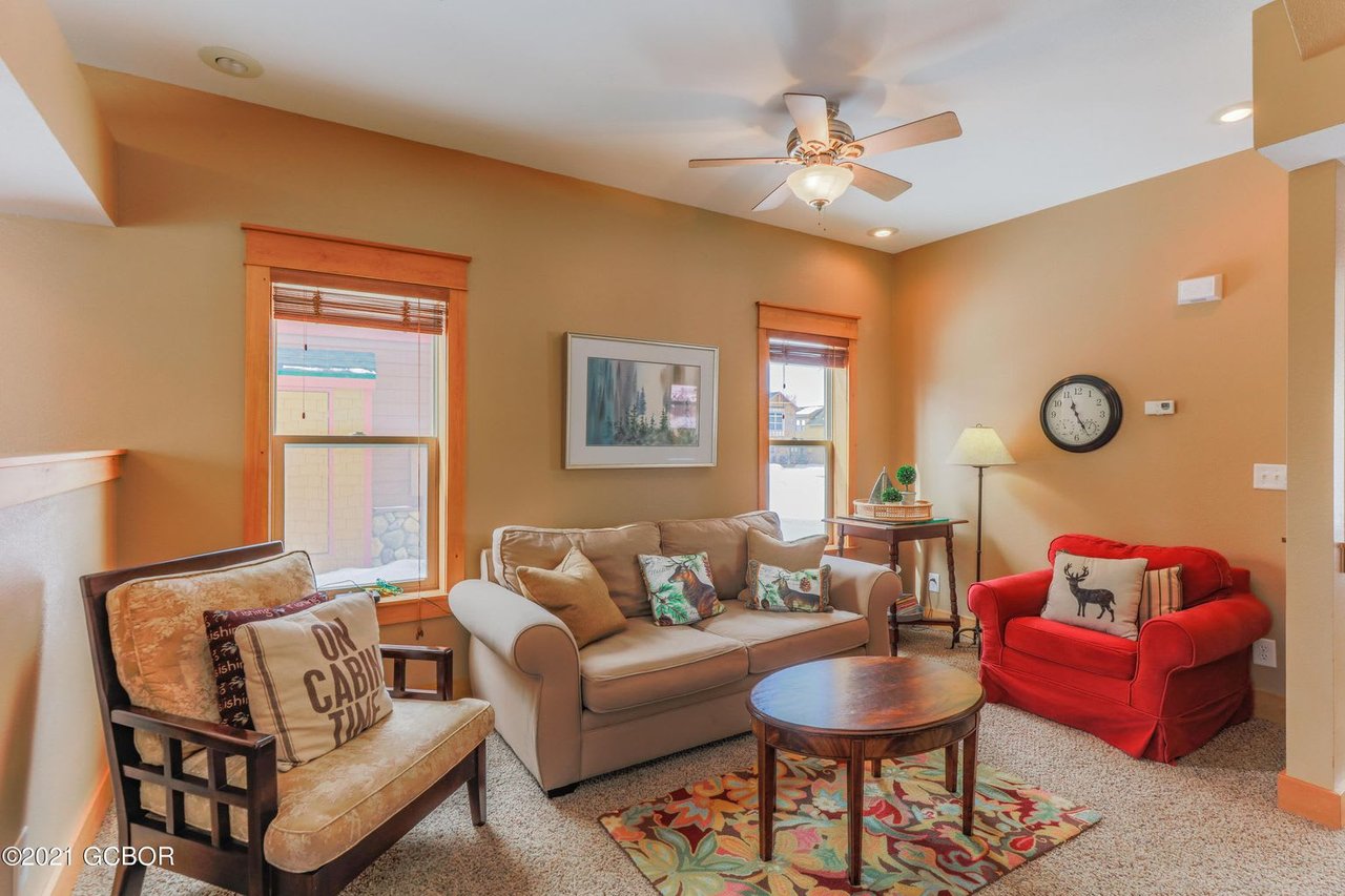 108 Edgewater 