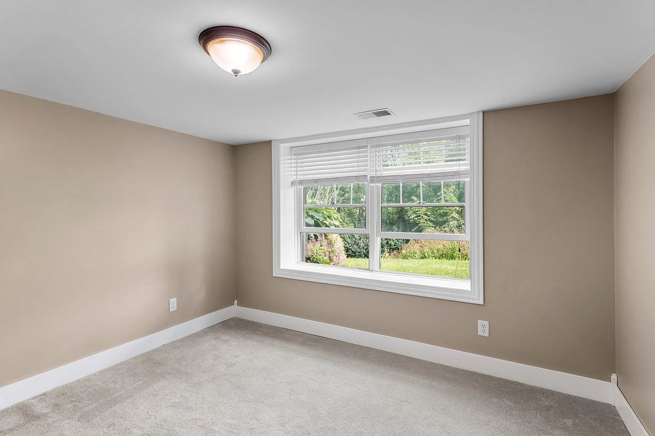 Updated Rambler in the Heart of Minnetonka