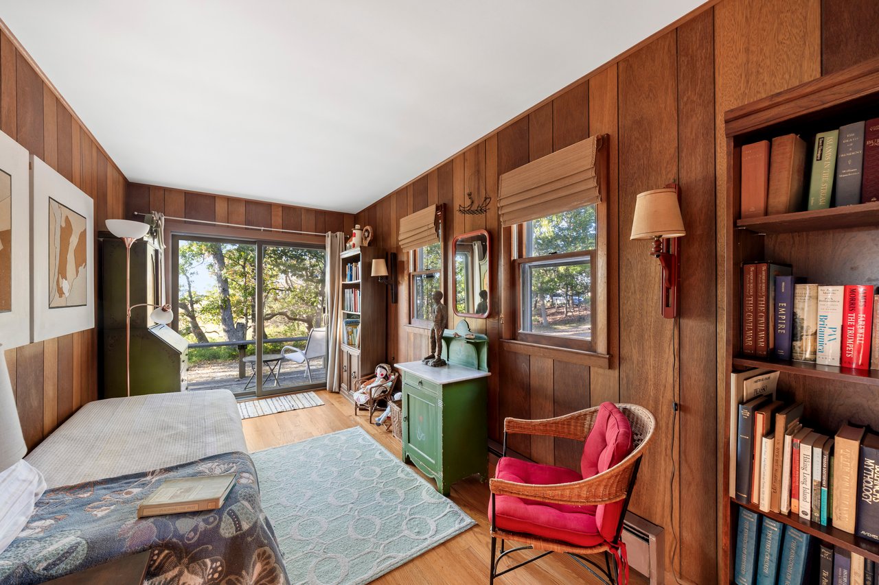 100 Gerard Drive, East Hampton