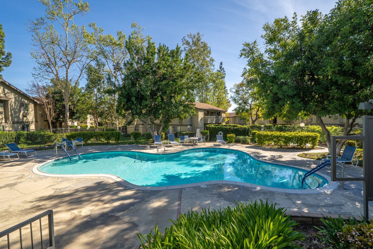 960 E Bonita Avenue 91