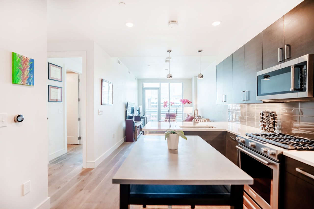 Seaholm Residences #2909
