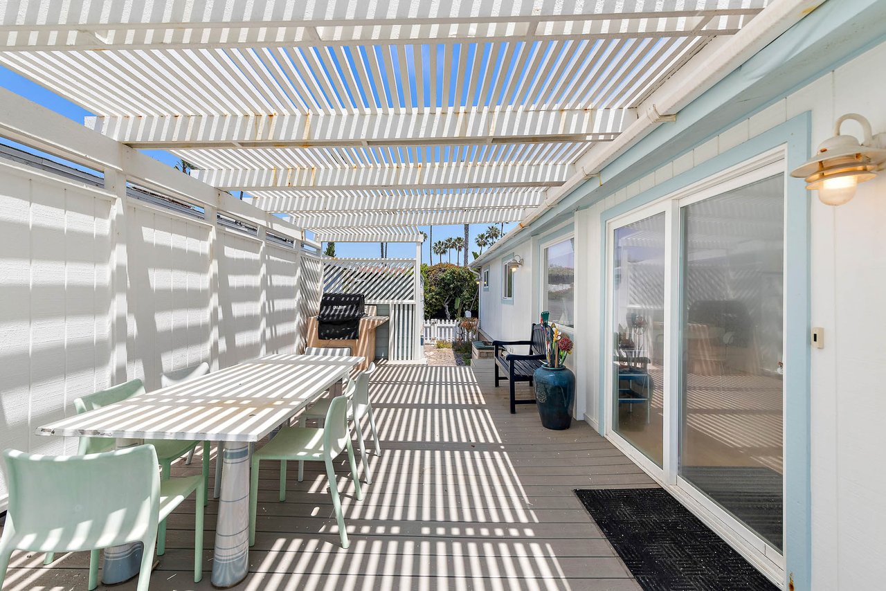 1880 N El Camino Real 2