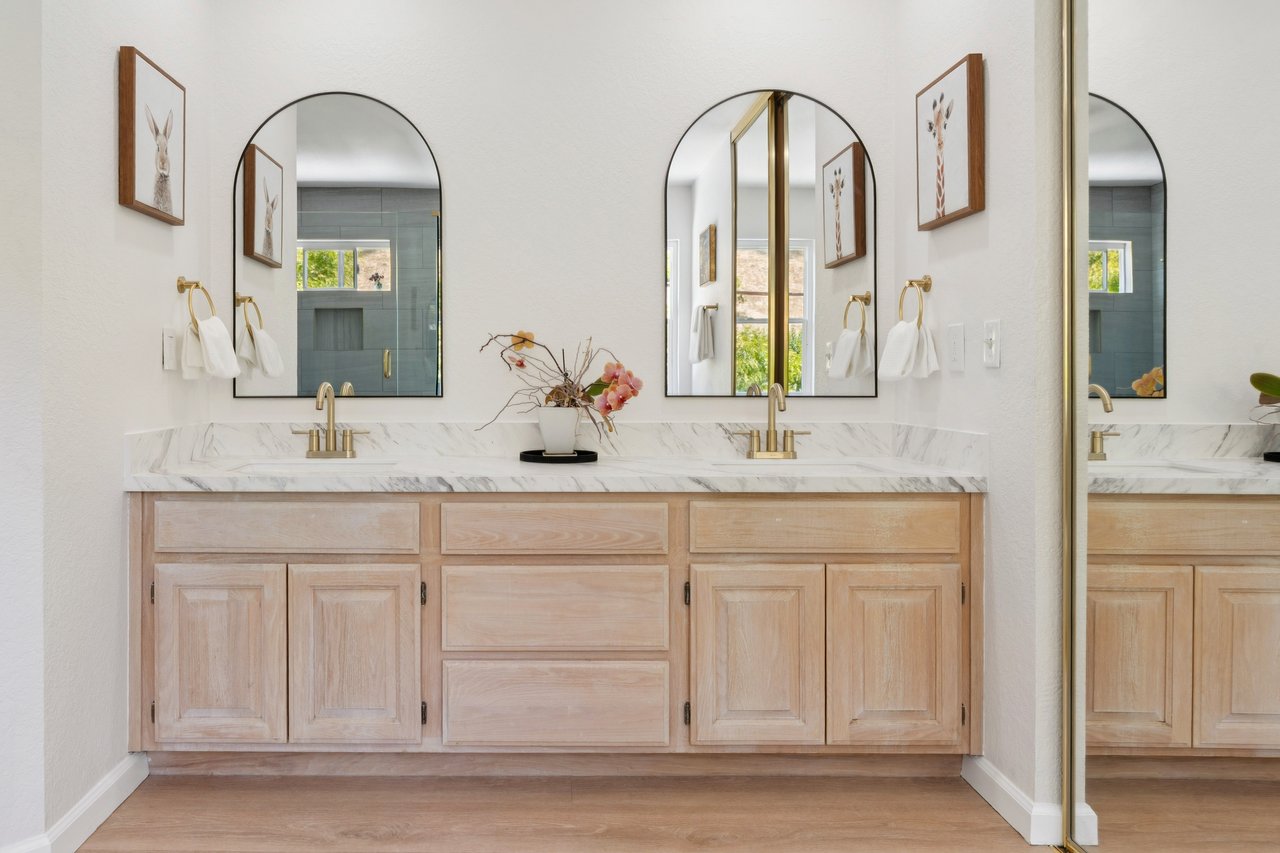 219 Butterfield Dr