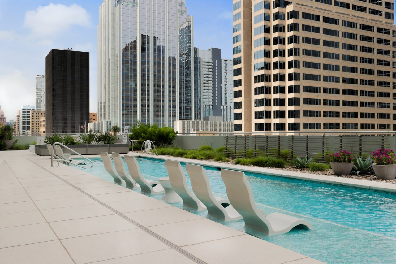 200 Congress Avenue #19F