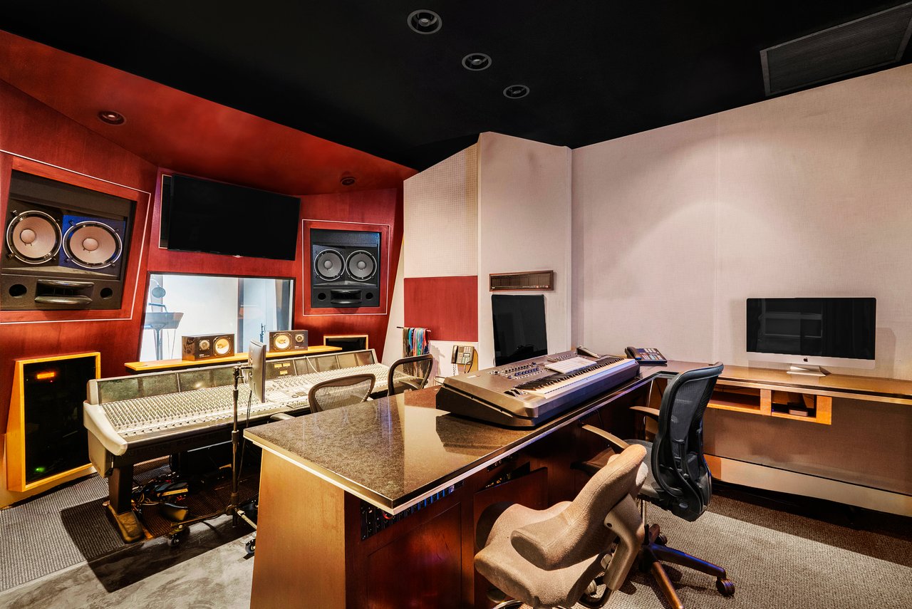 751 N Highland Ave, Hollywood