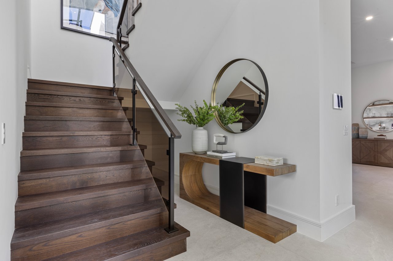 Murray Rd in Soso With Beautiful Water & Island Views