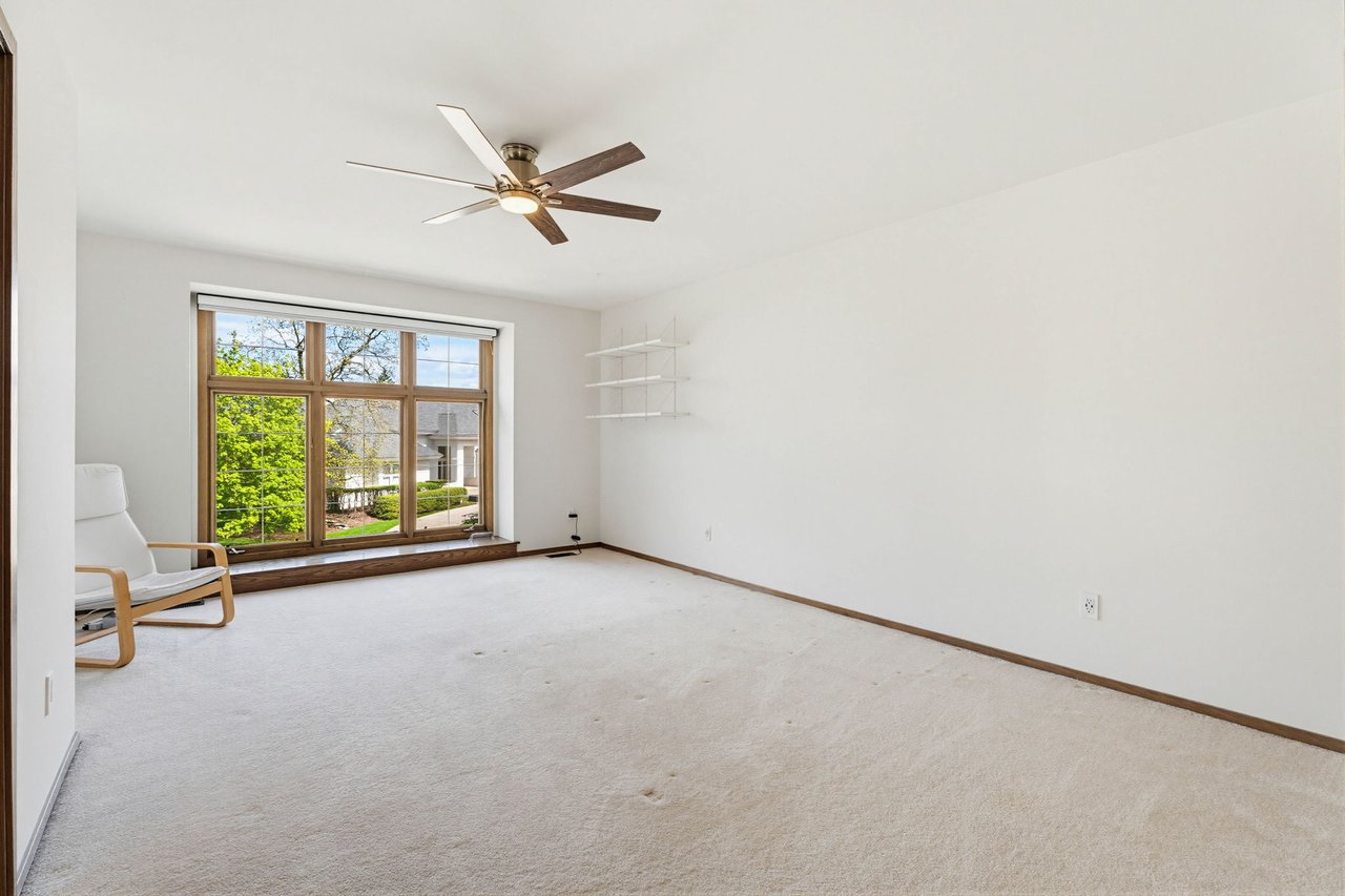 1743 Beechwood Way