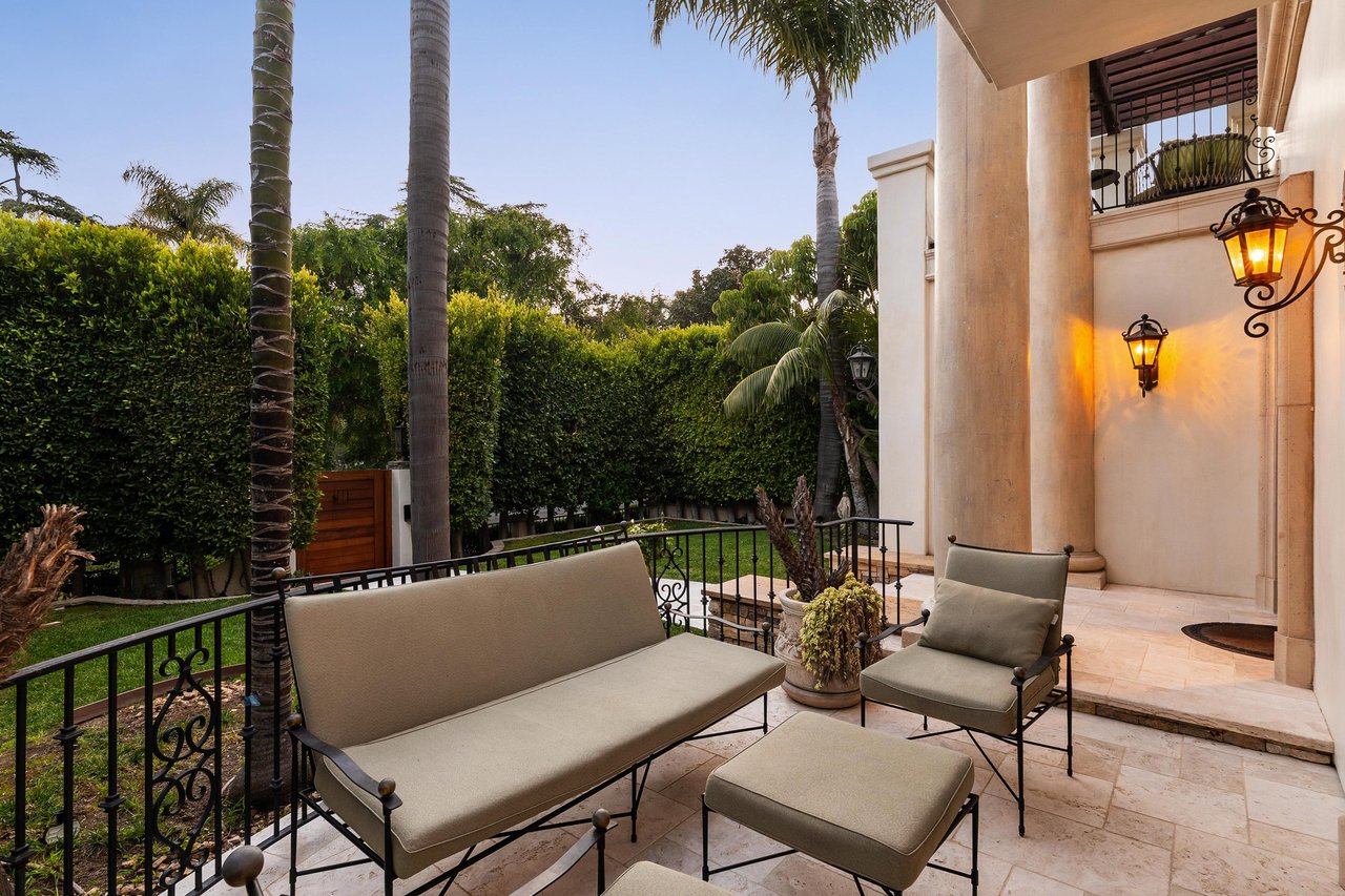 327 22nd St, Santa Monica