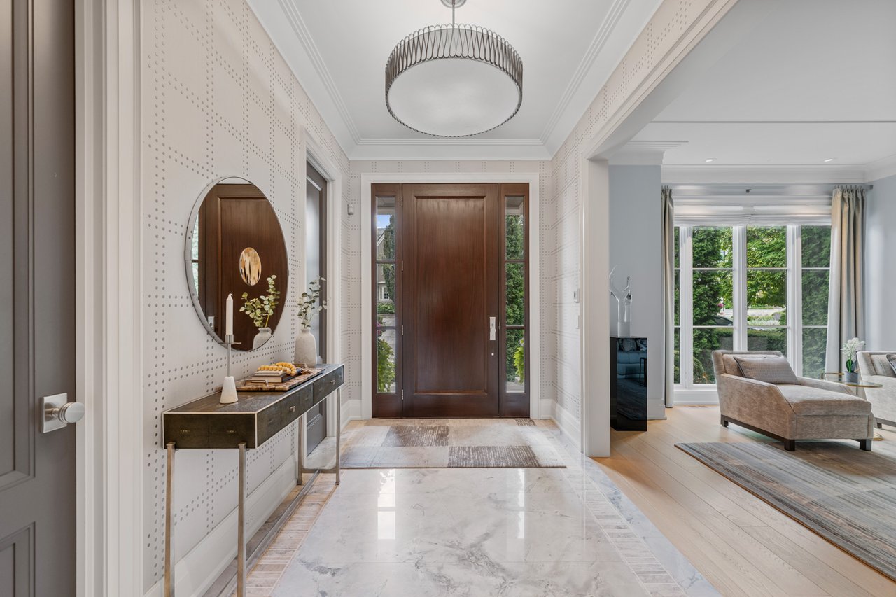 221 Dunvegan Road