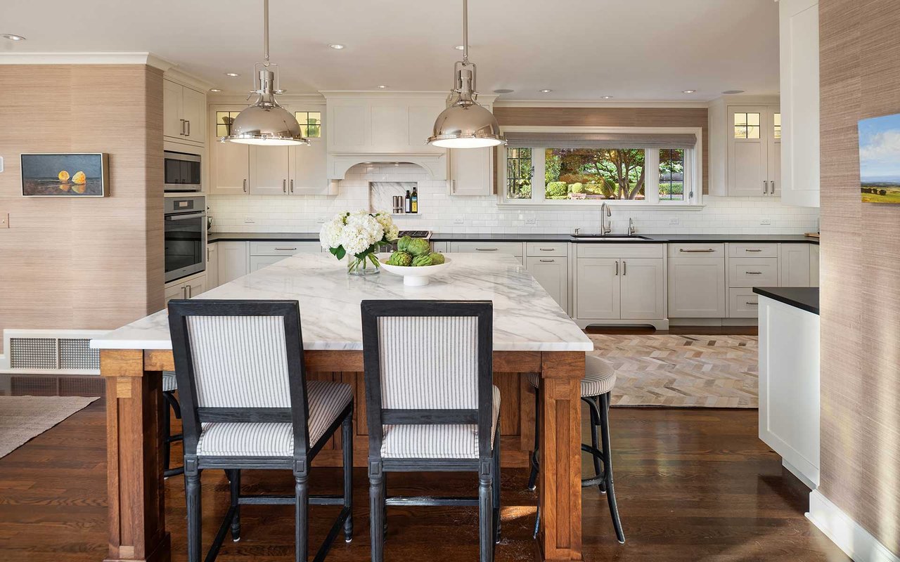 Historic Waterfront Estate in Magnolia
