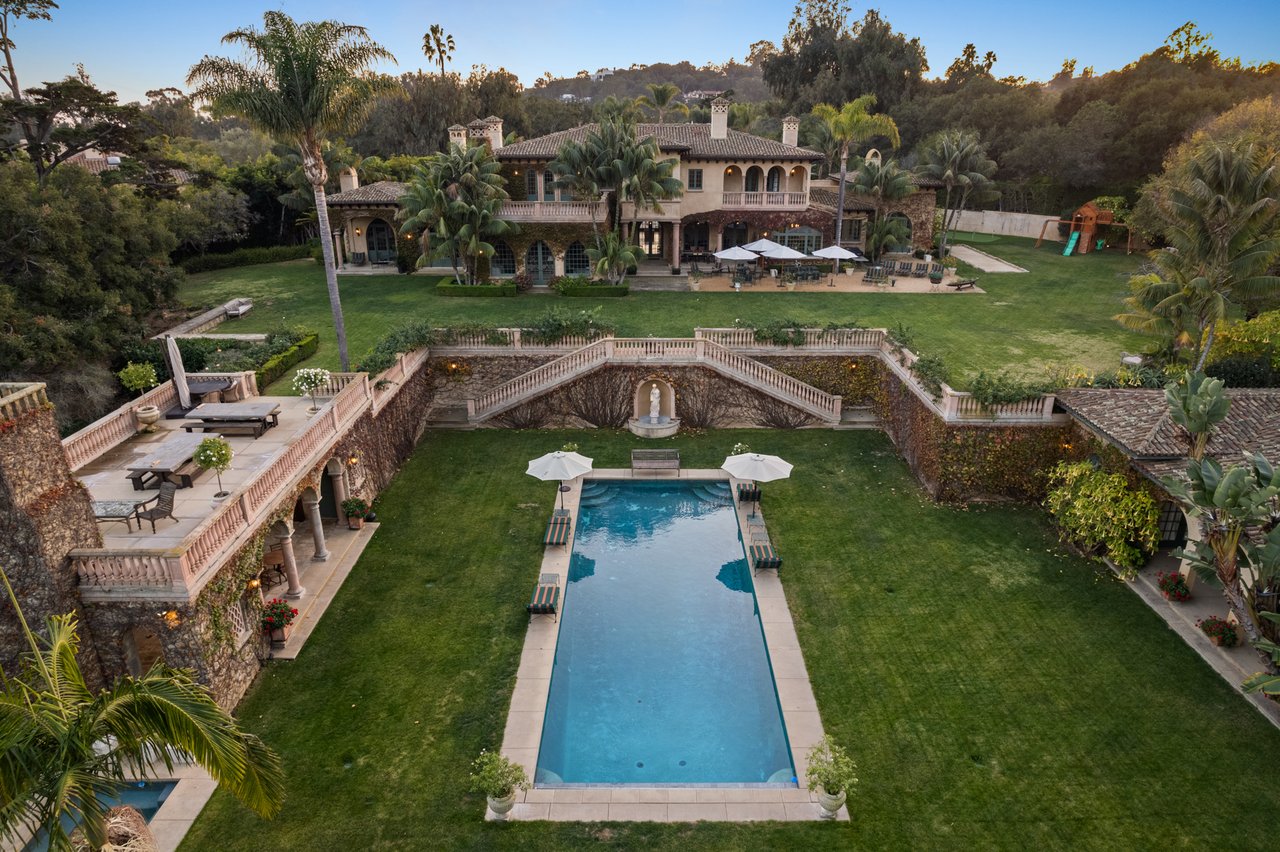 2733 Sycamore Canyon Rd