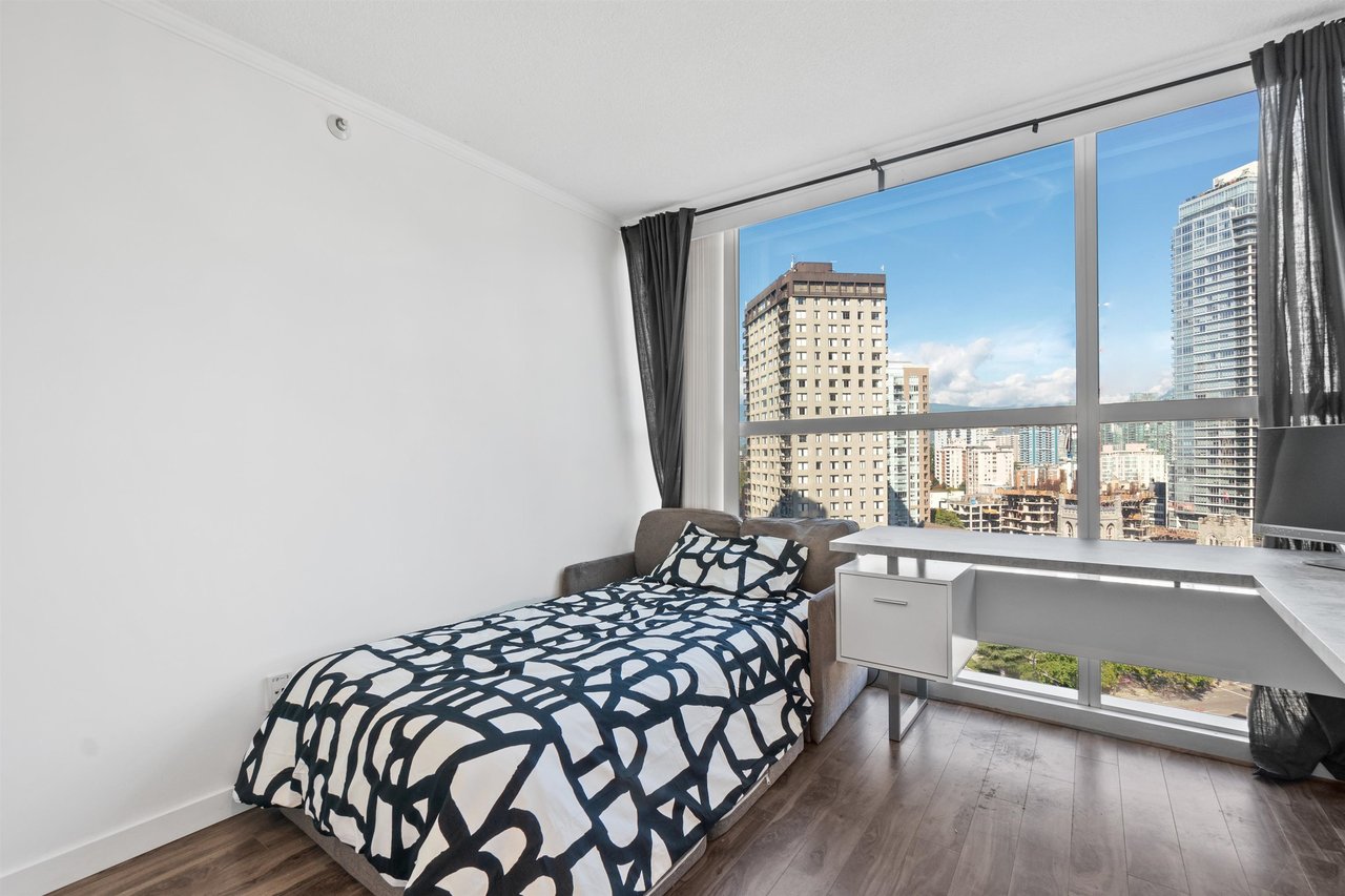 1050 Burrard St, #1807