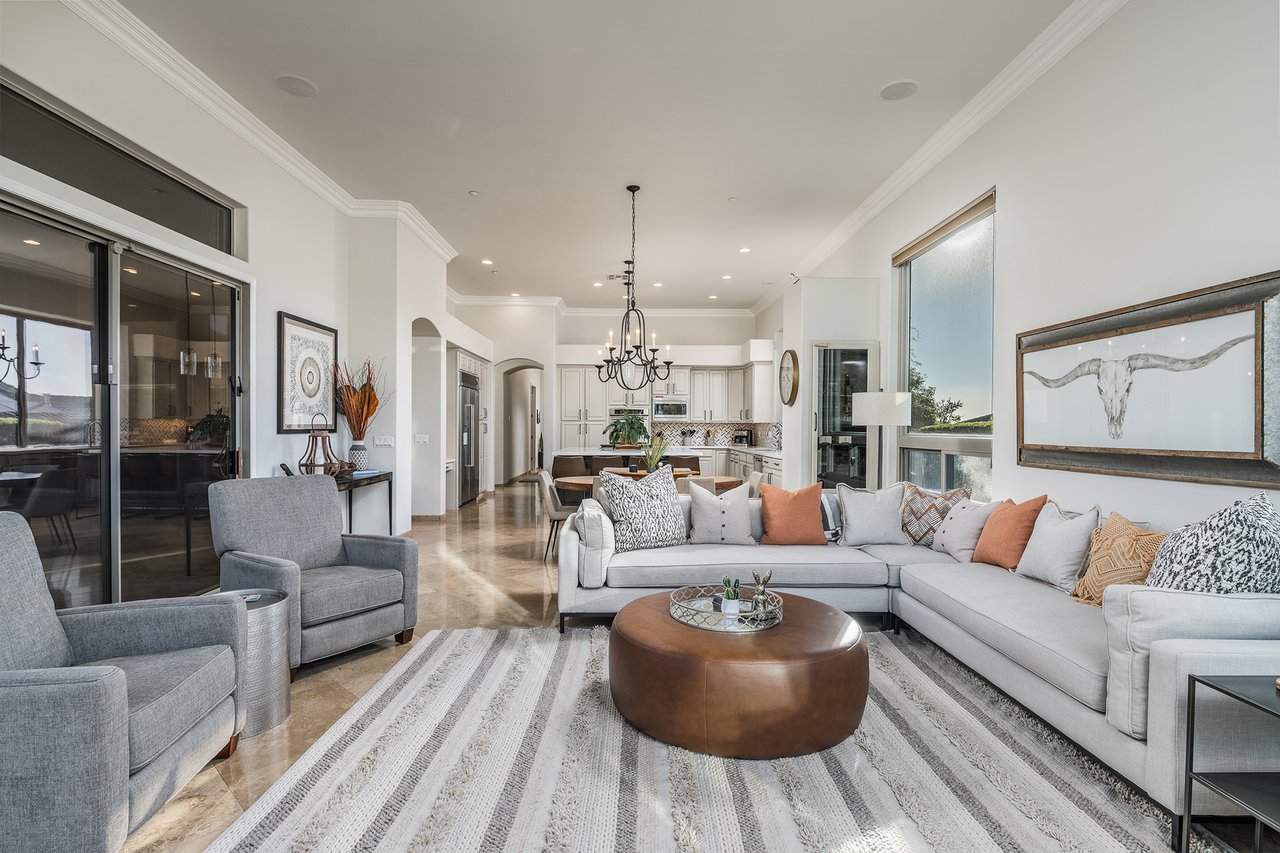 11368 E WINCHCOMB Drive